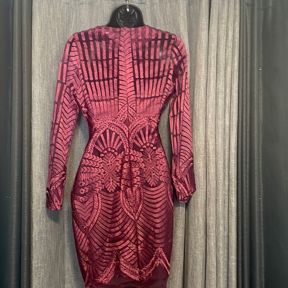 Lavish Alice lace long sleeved purple in color - Picture 6 of 14